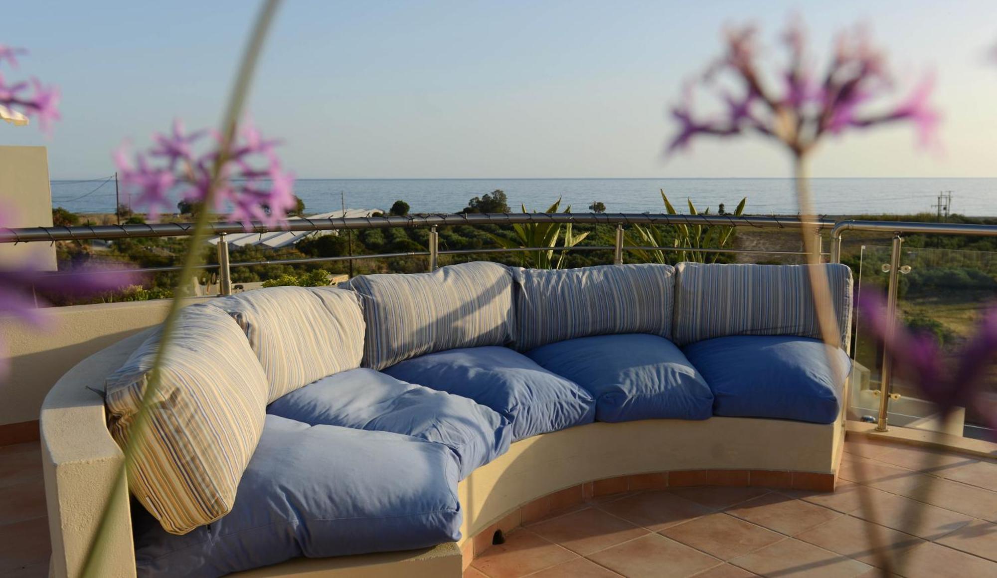 Lagada Resort Makrýgialos Екстериор снимка