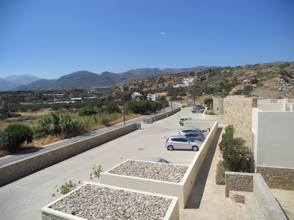 Lagada Resort Makrýgialos Екстериор снимка