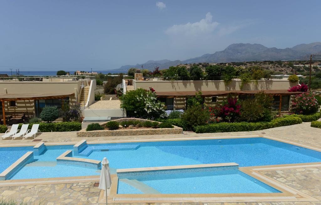 Lagada Resort Makrýgialos Екстериор снимка