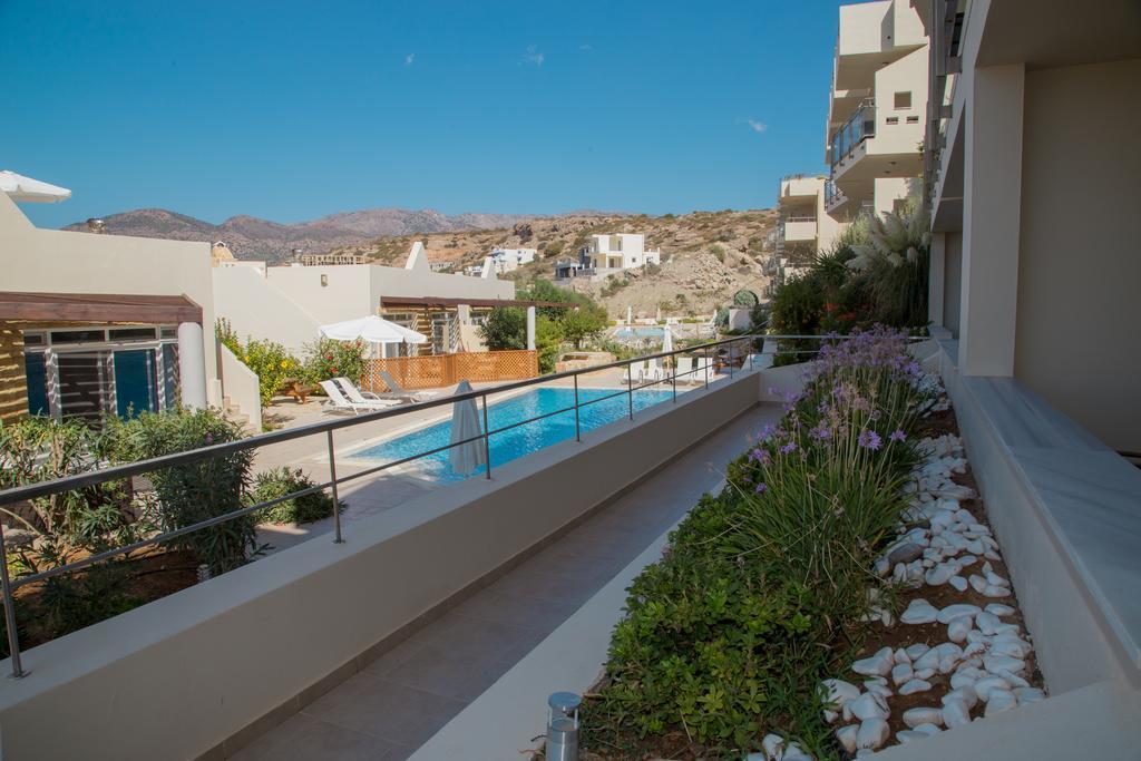 Lagada Resort Makrýgialos Екстериор снимка