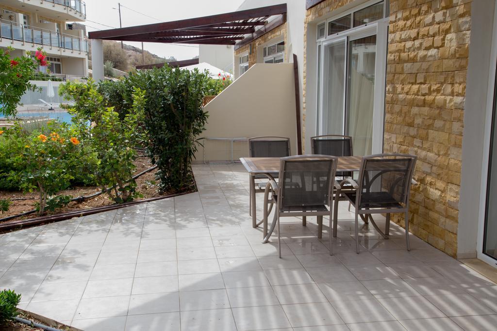 Lagada Resort Makrýgialos Екстериор снимка
